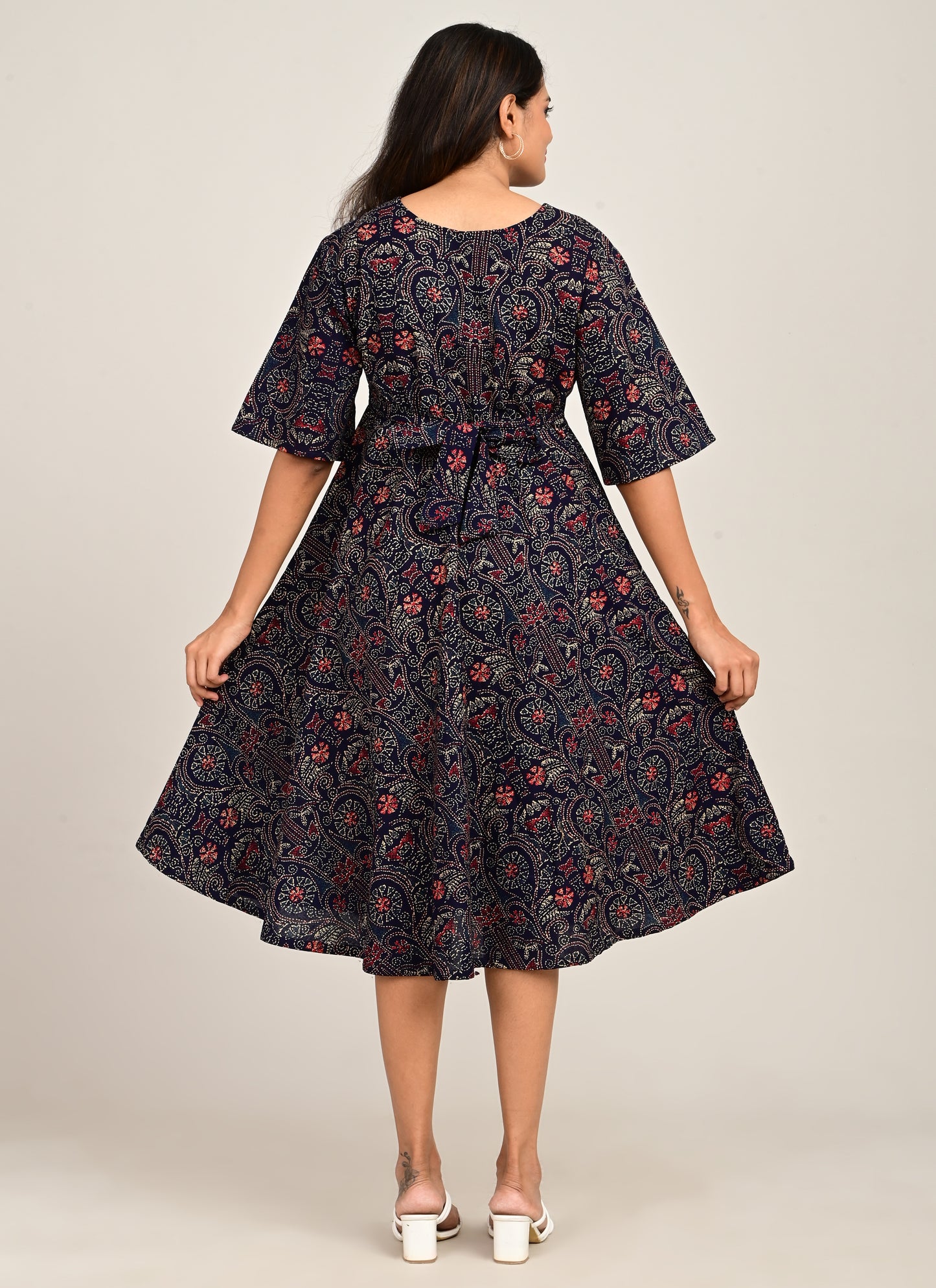 Loose Fit Gown Navy Blue