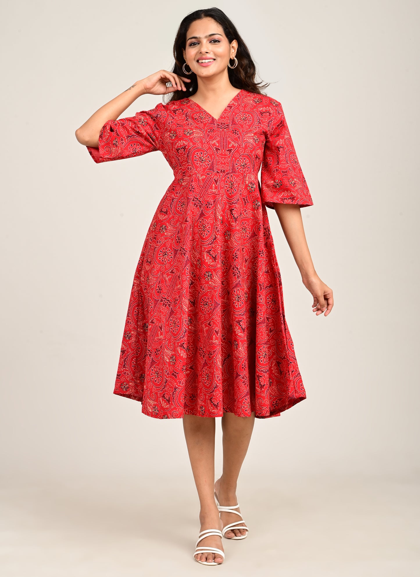 Lose Fit Gown Red