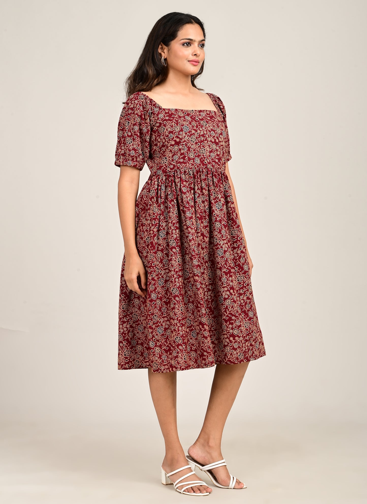 Puff Sleeve Normal Gown Maroon